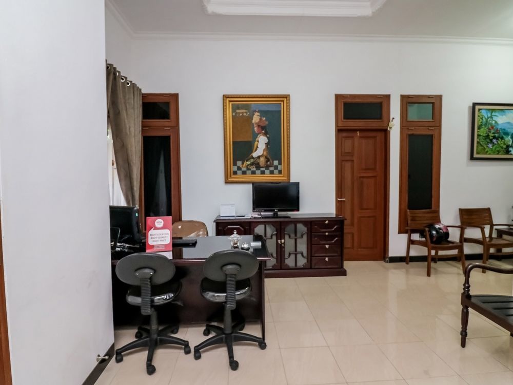 Puri Kusuma Pensión Selemadeg Exterior foto