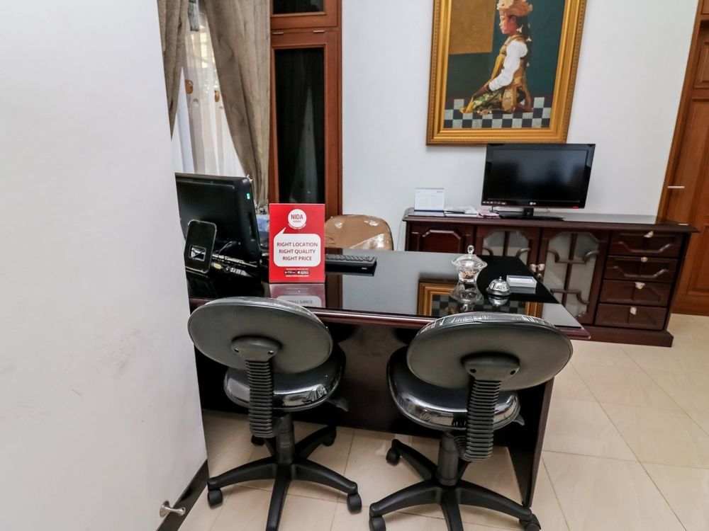 Puri Kusuma Pensión Selemadeg Exterior foto