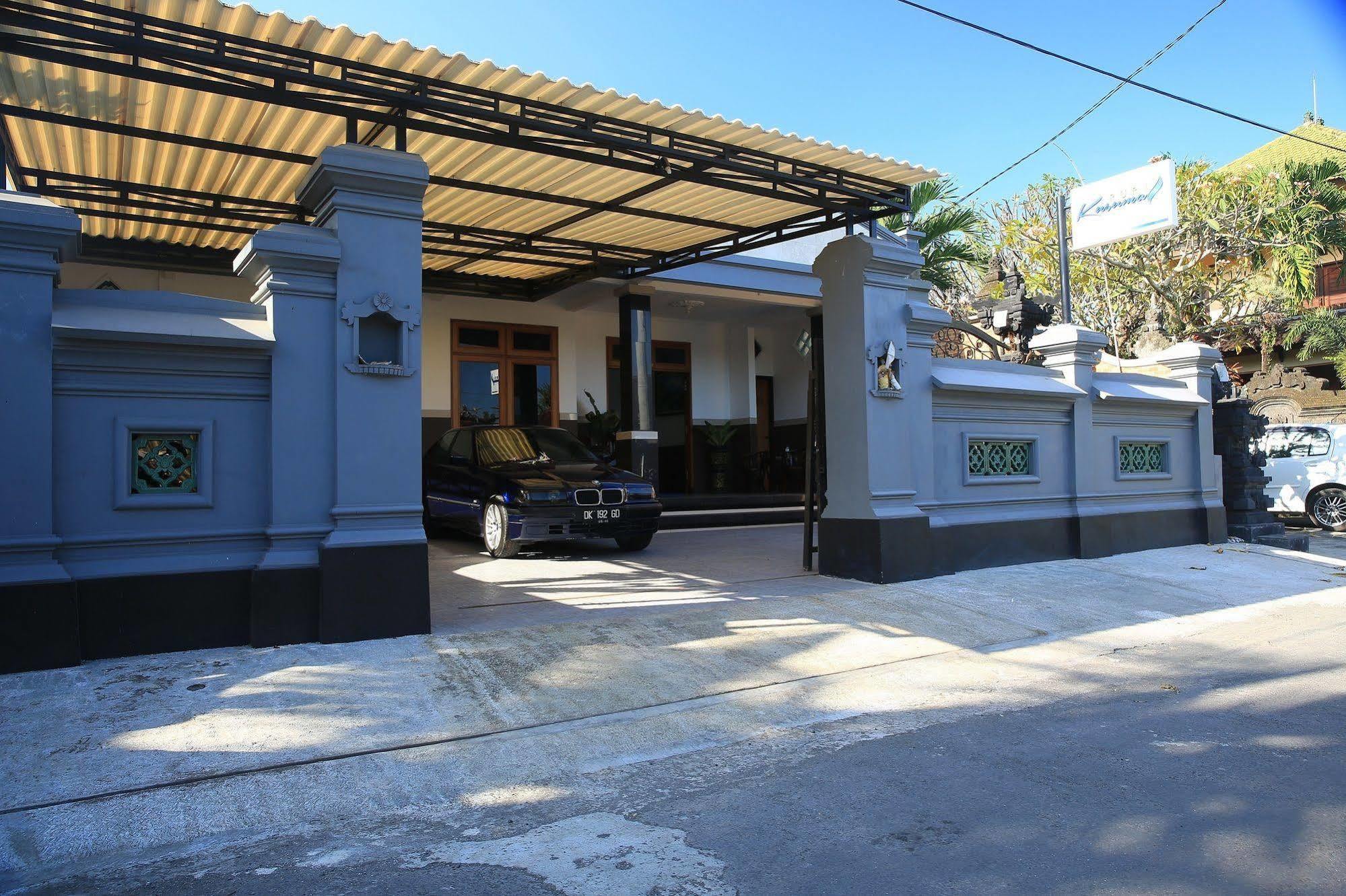 Puri Kusuma Pensión Selemadeg Exterior foto